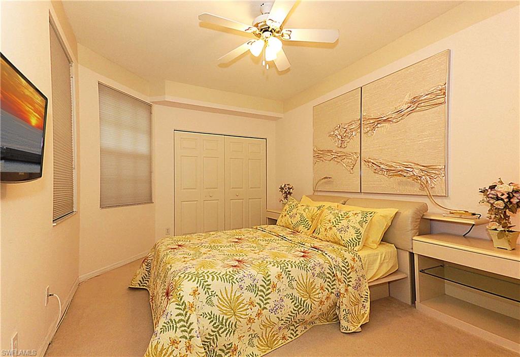 Guest Bedroom- Queen Bed