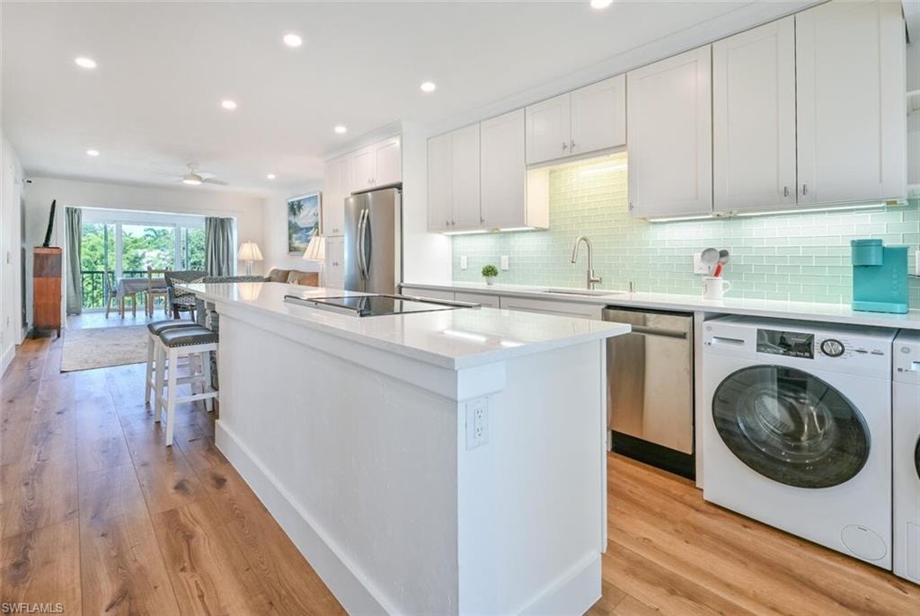 250 7th AVE S 301