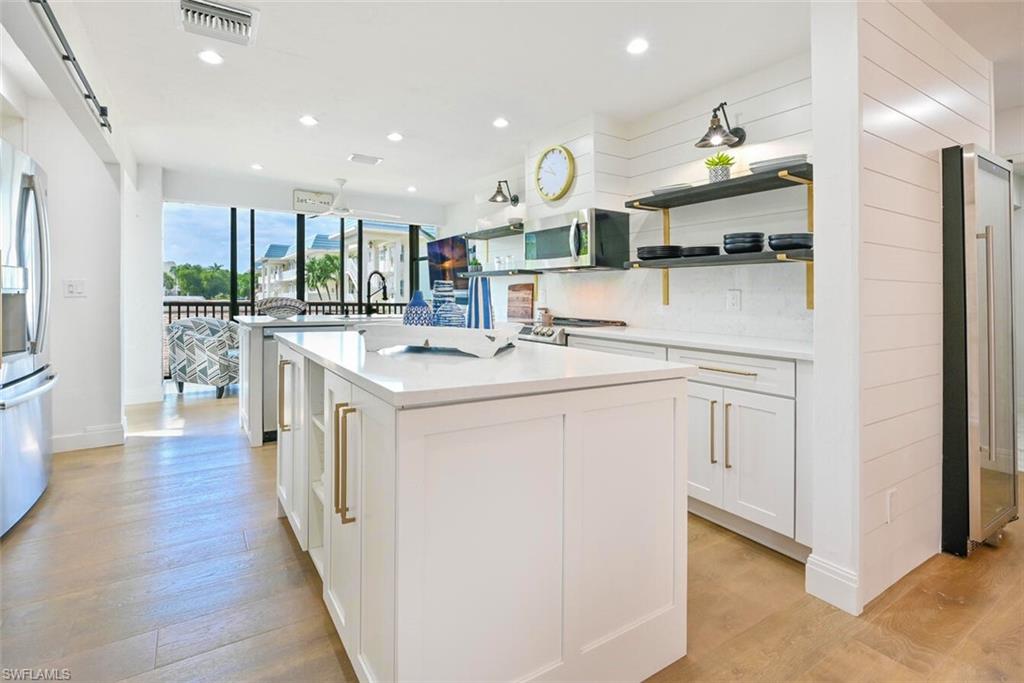 3105 Riviera DR A-201 photo 14
