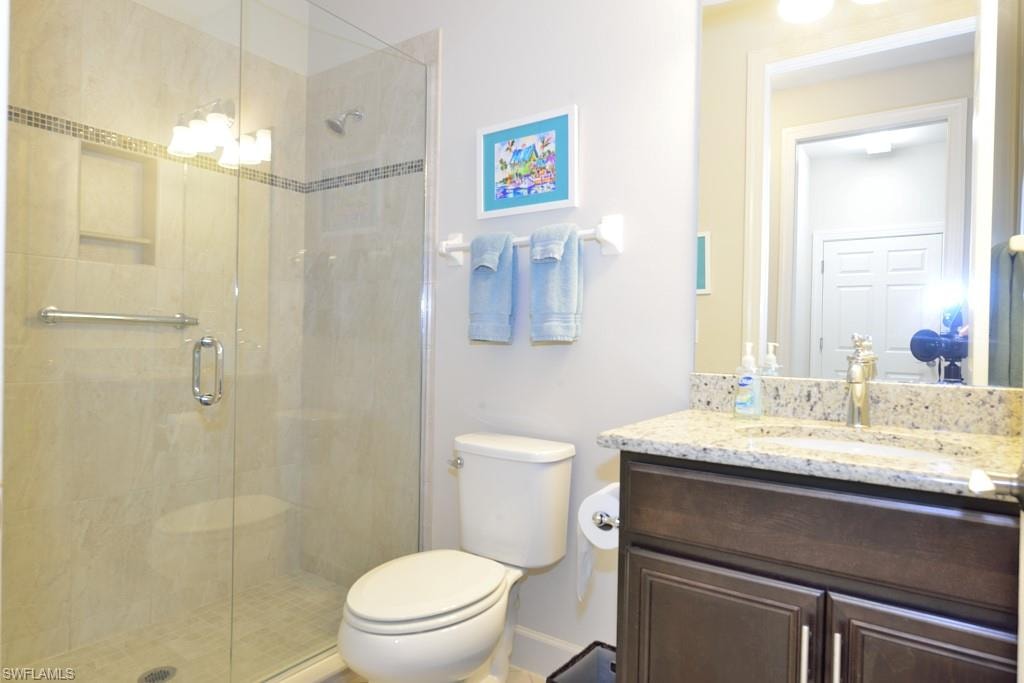 10271 Glastonbury CIR 102 photo 17