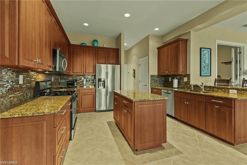 3131 Orangetree BEND photo 7