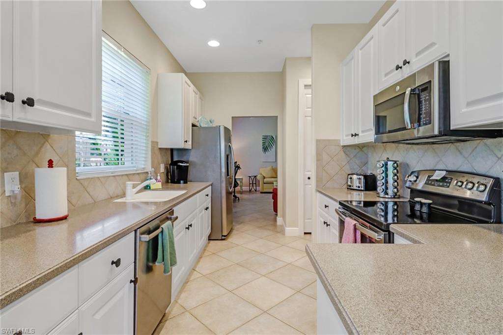 3960 Deer Crossing CT 6-204 photo 6