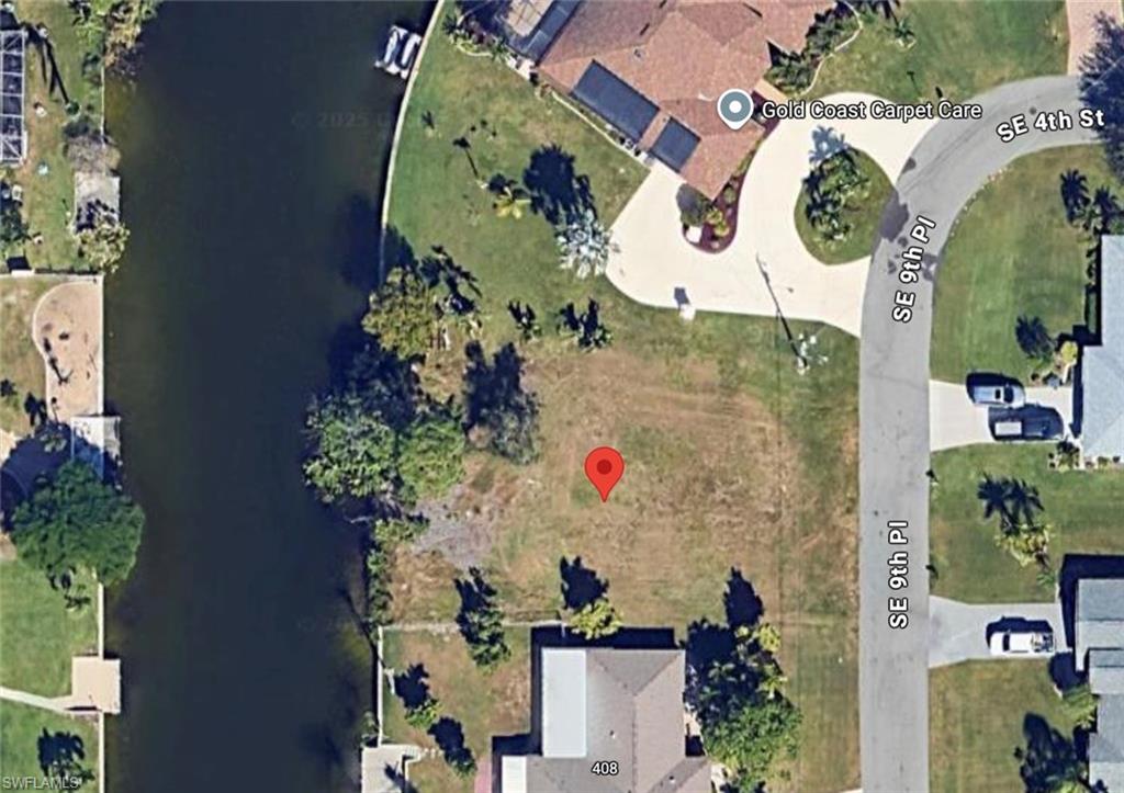 404 SE 9th PL
