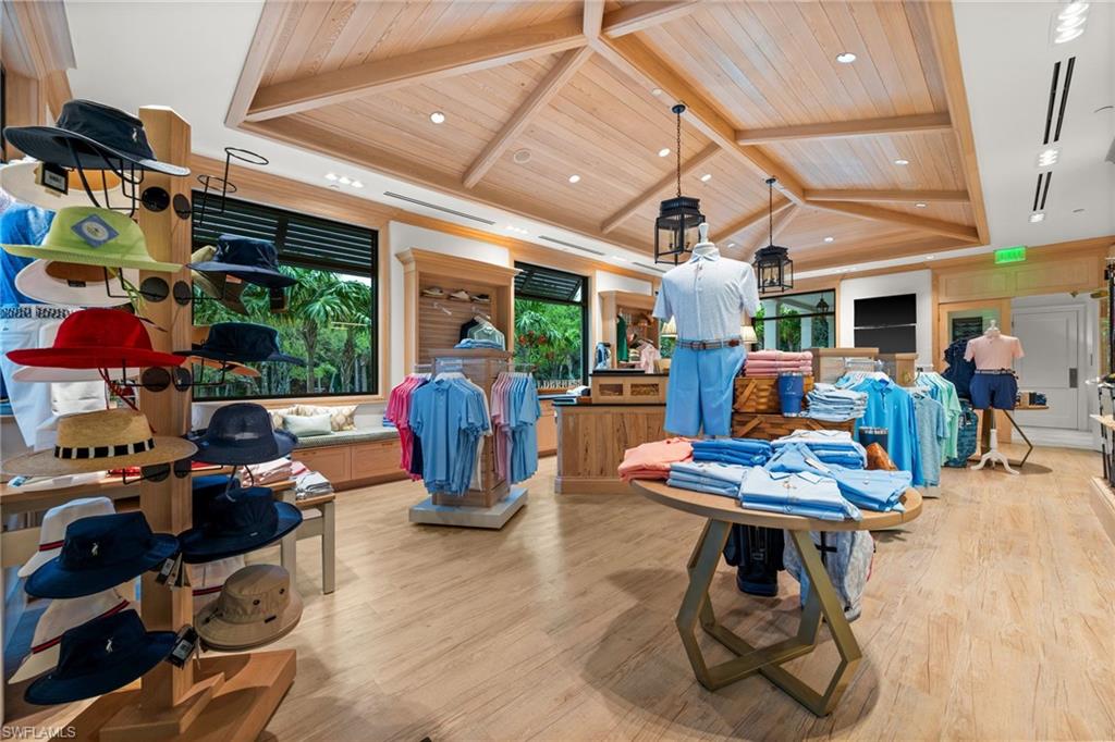 Golf Shop
