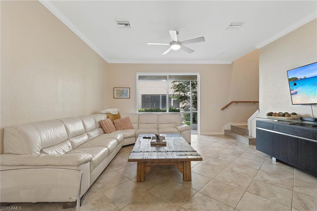 2667 Blossom WAY