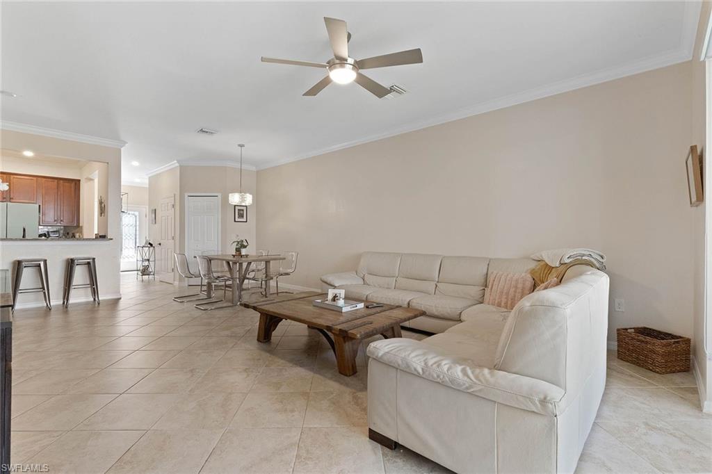2667 Blossom WAY