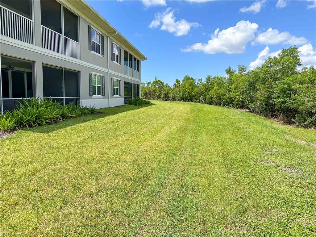 172 Indies DR E 8-102 photo 36
