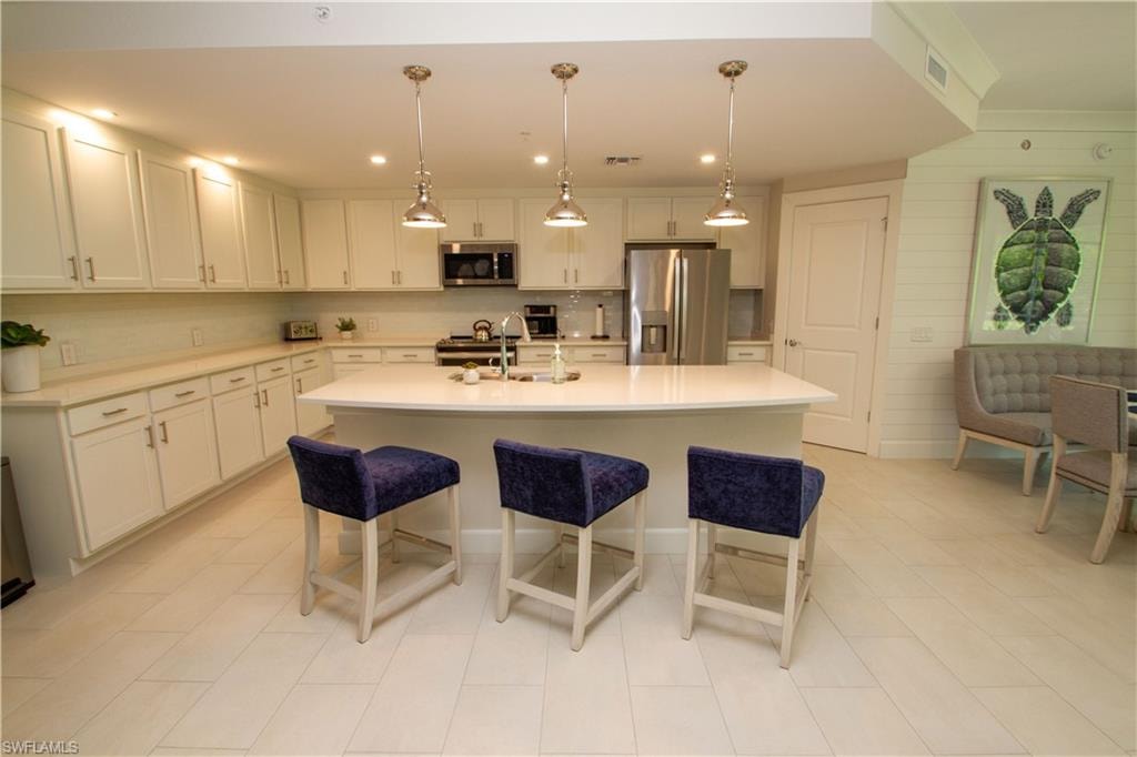 172 Indies DR E 8-102 photo 9
