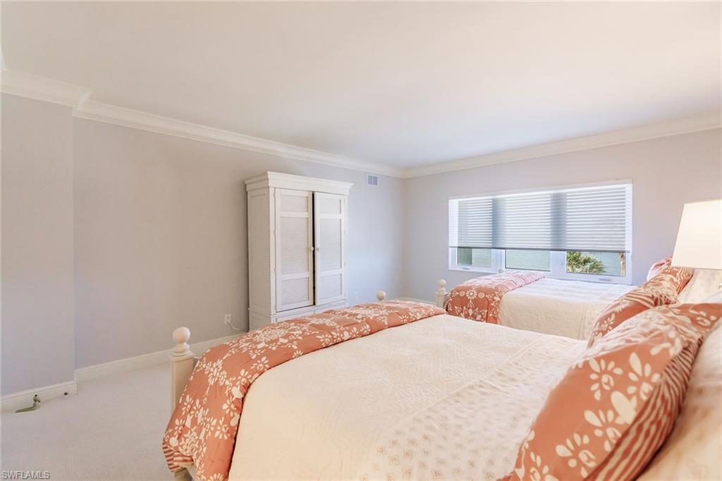 2885 Gulf Shore BLVD N 302 photo 26