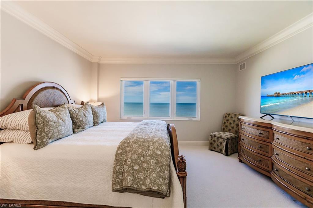2885 Gulf Shore BLVD N 302 photo 20