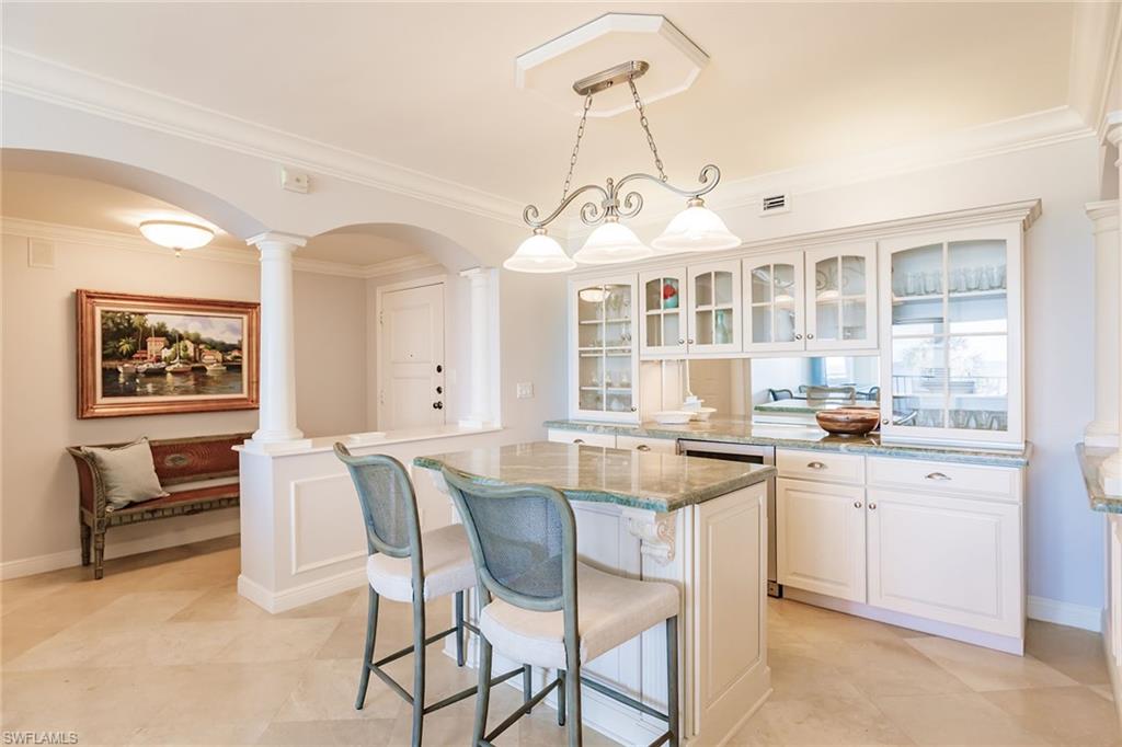 2885 Gulf Shore BLVD N 302 photo 9