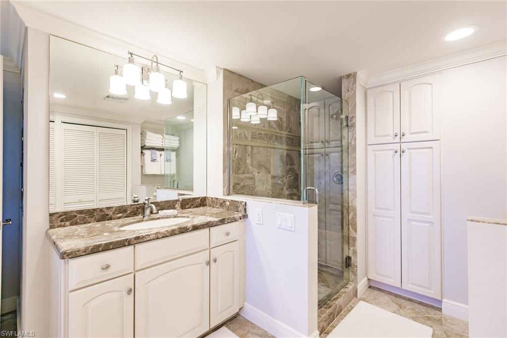 2885 Gulf Shore BLVD N 302 photo 24