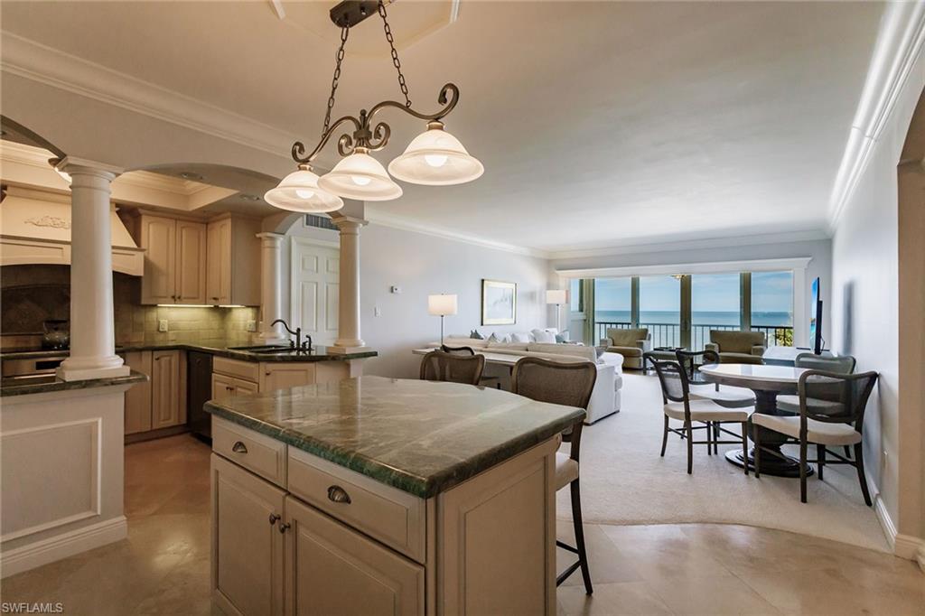 2885 Gulf Shore BLVD N 302 photo 10