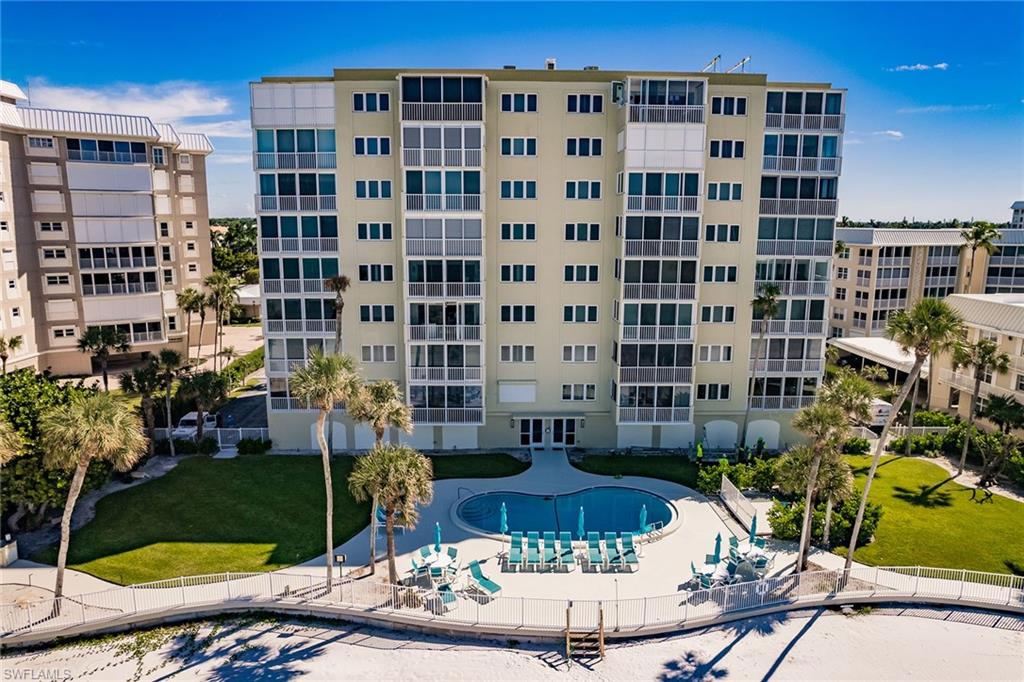 2885 Gulf Shore BLVD N 302 photo 33