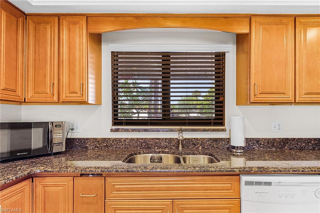4120 STEAMBOAT BEND E 104 photo 6