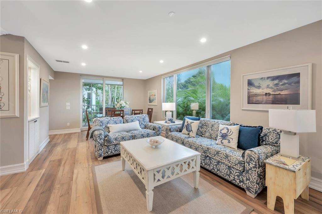 180 6th AVE S 3