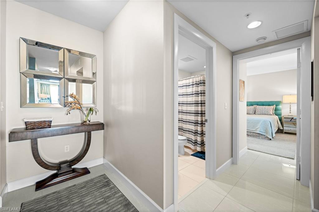 3000 Oasis Grand BLVD 2402 photo 23