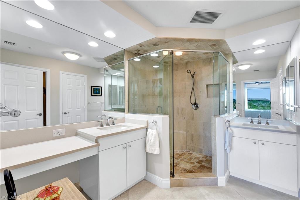 430 Cove Tower DR 403 photo 17