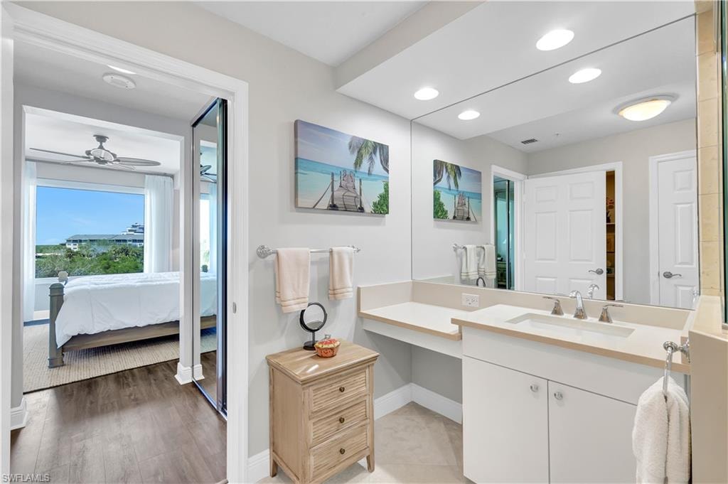 430 Cove Tower DR 403 photo 16