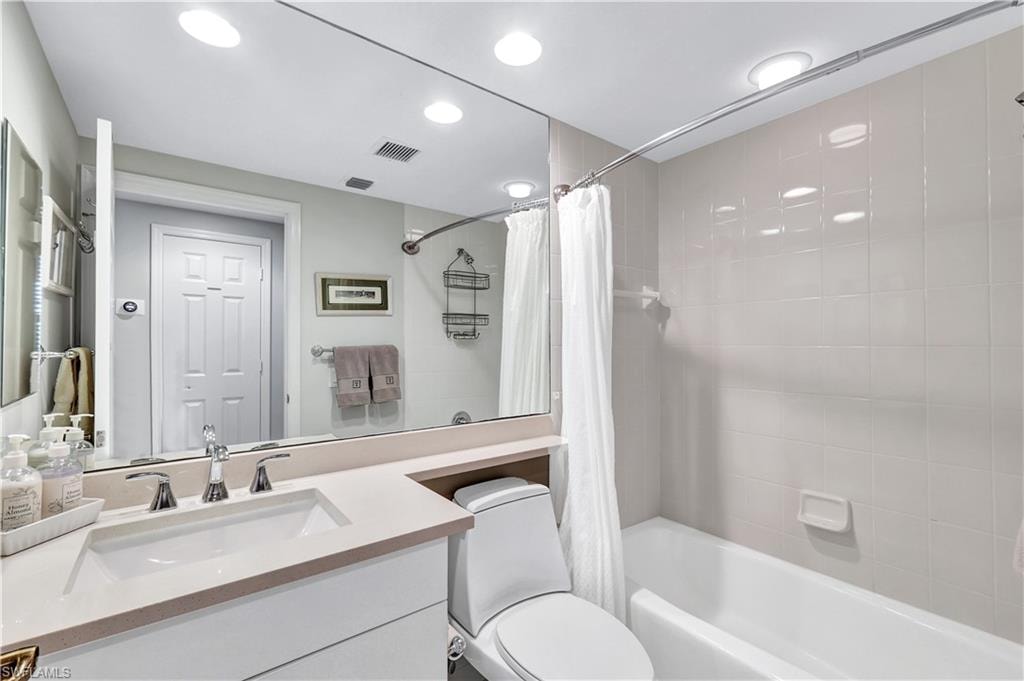 430 Cove Tower DR 403 photo 20