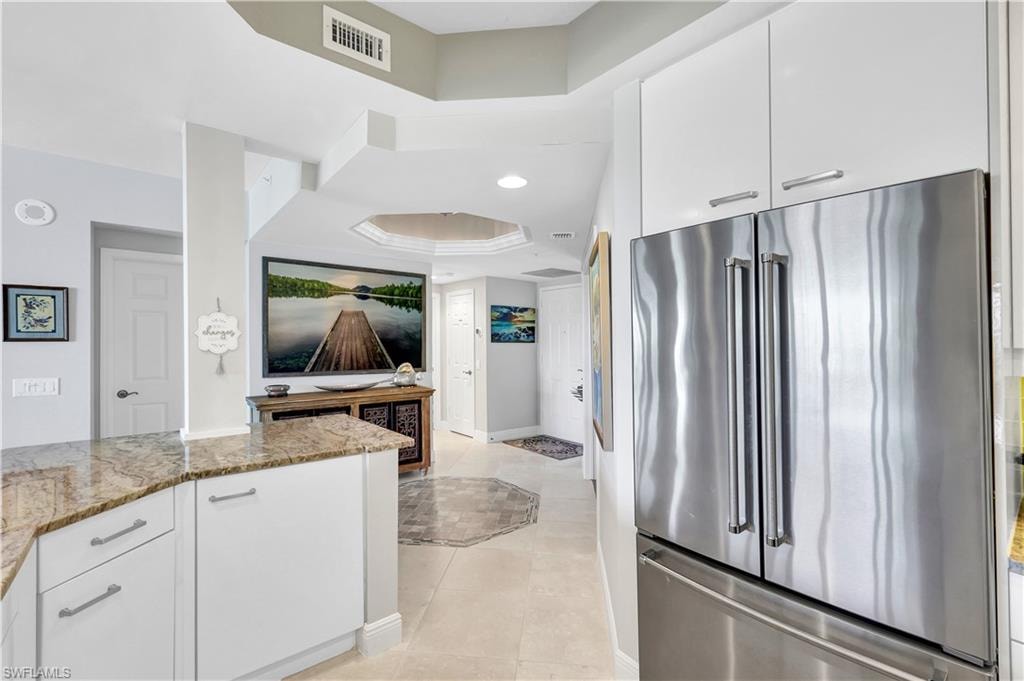 430 Cove Tower DR 403 photo 9