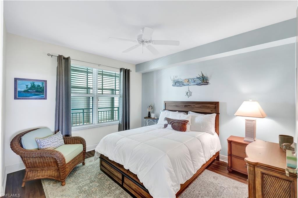 430 Cove Tower DR 403 photo 14