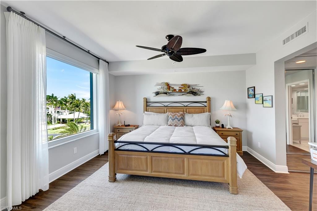 430 Cove Tower DR 403 photo 18