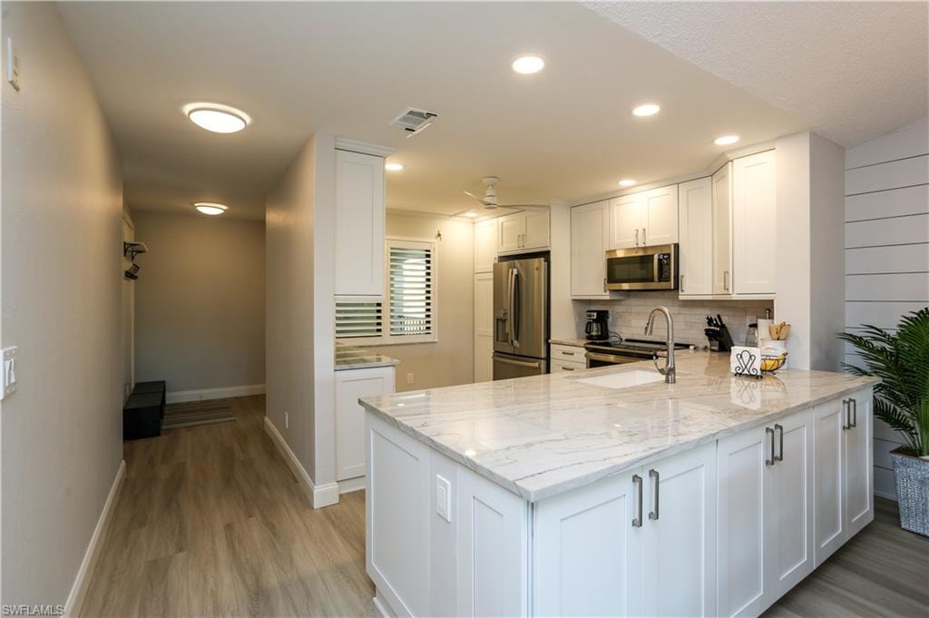 5733 Deauville CIR G308 photo 31