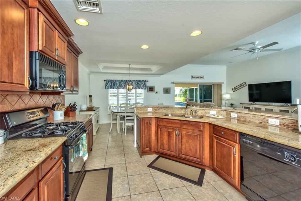 9051 Astonia WAY photo 9