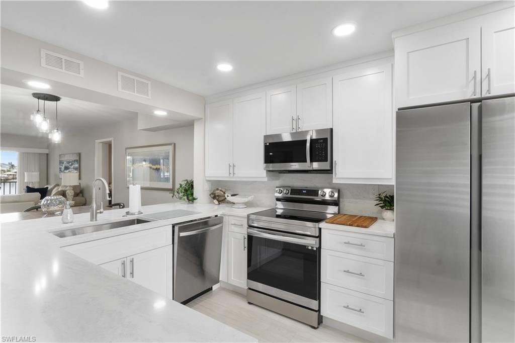 10686 Gulf Shore DR A105