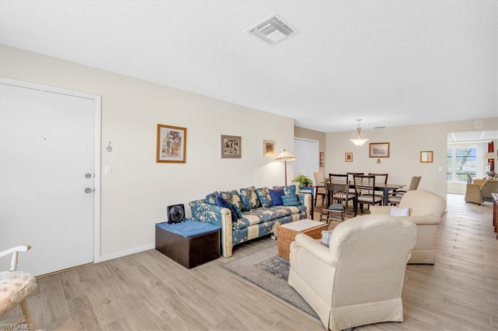 1376 S Brandywine CIR 4 photo 6