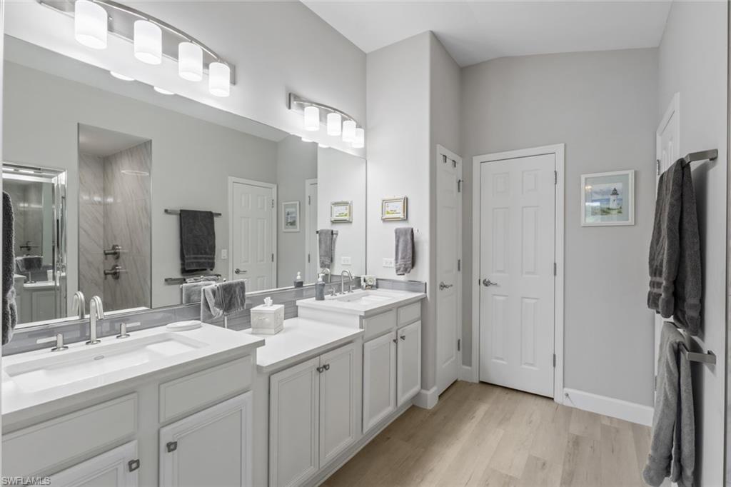 Primary Suite Bathroom