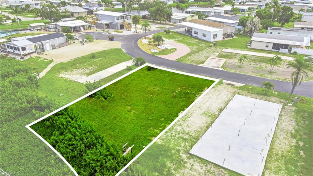 4769 Tahiti DR photo 16