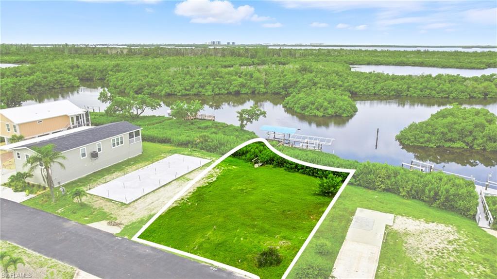 4769 Tahiti DR photo 8