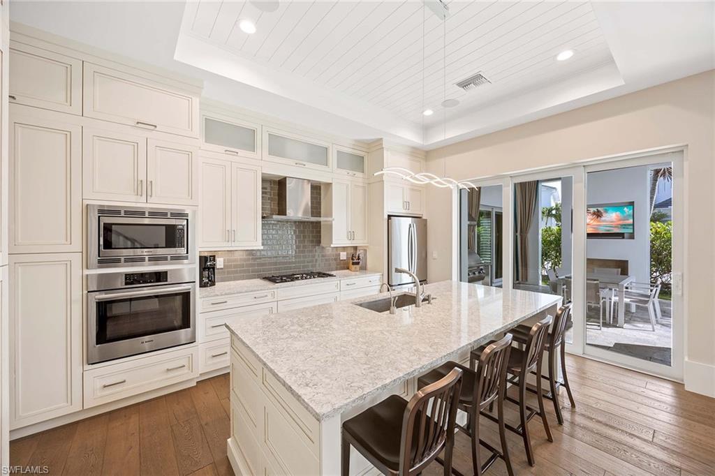 9171 Mercato LN photo 10