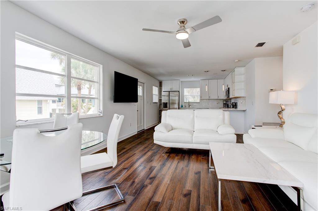 126 Andre Mar DR photo 16