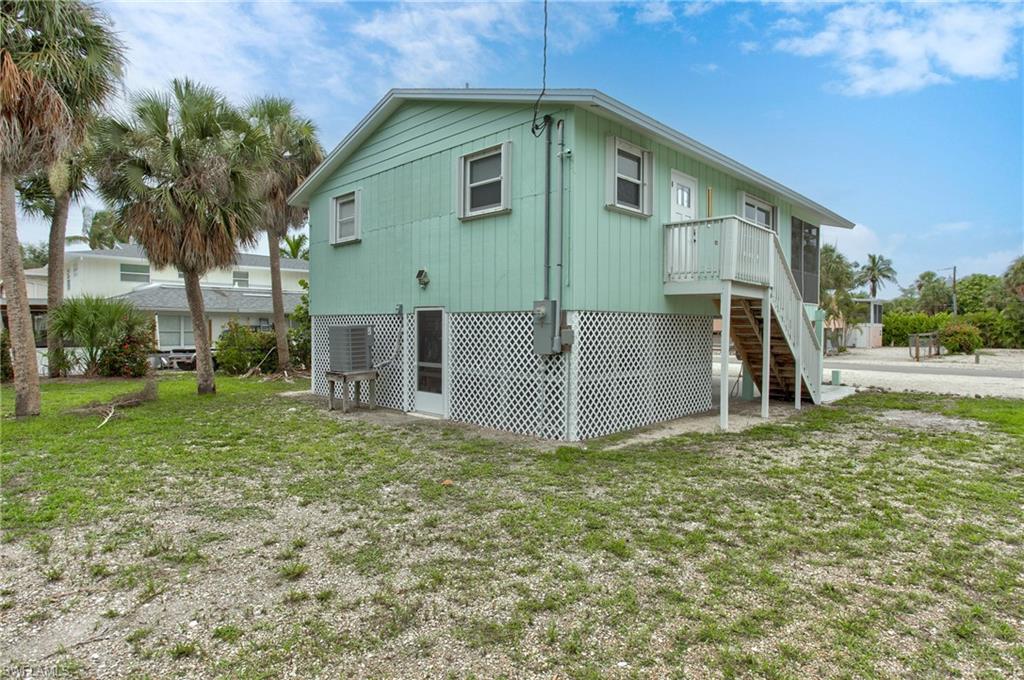 126 Andre Mar DR photo 35