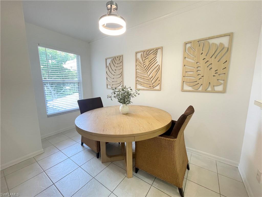 341 Emerald Bay CIR T5