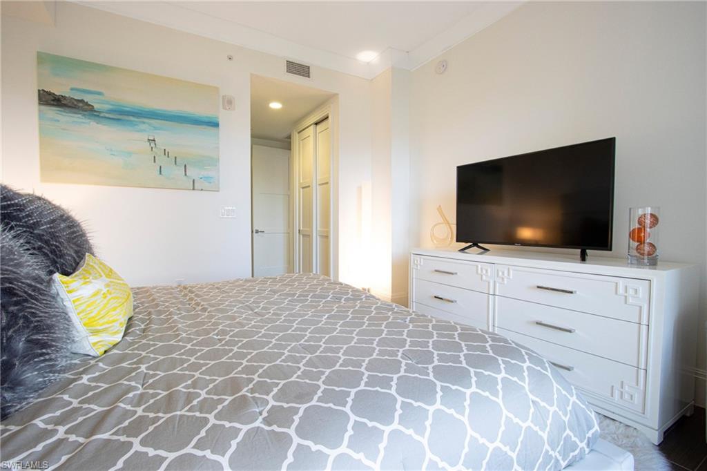 Alternate Master Bedroom View