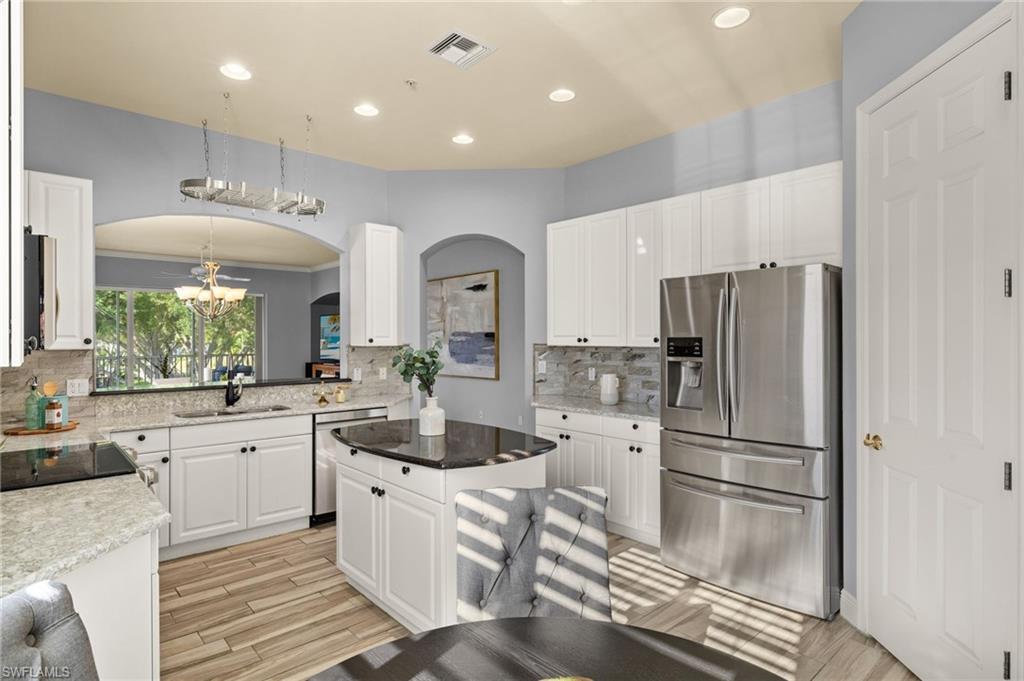 5920 Tarpon Gardens CIR 201 photo 16