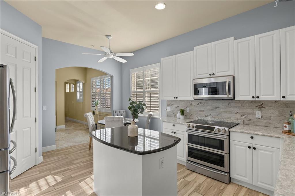 5920 Tarpon Gardens CIR 201 photo 14
