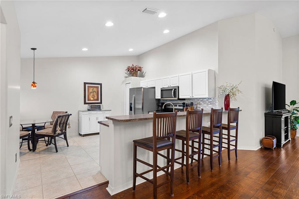 23785 Clear Spring CT 2305 photo 9
