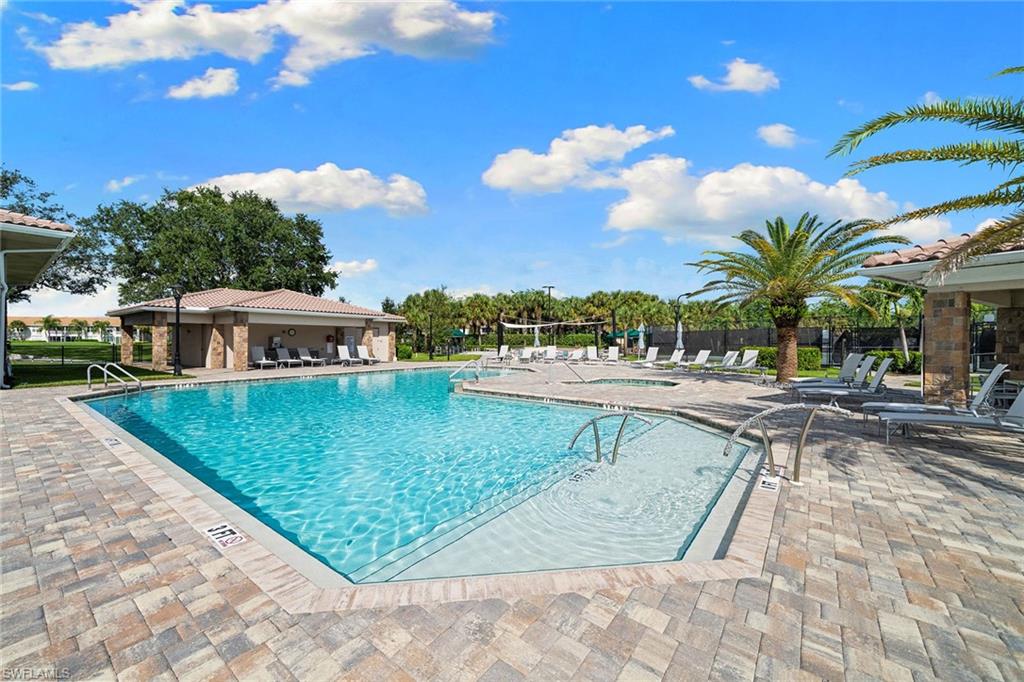 Club House Pool