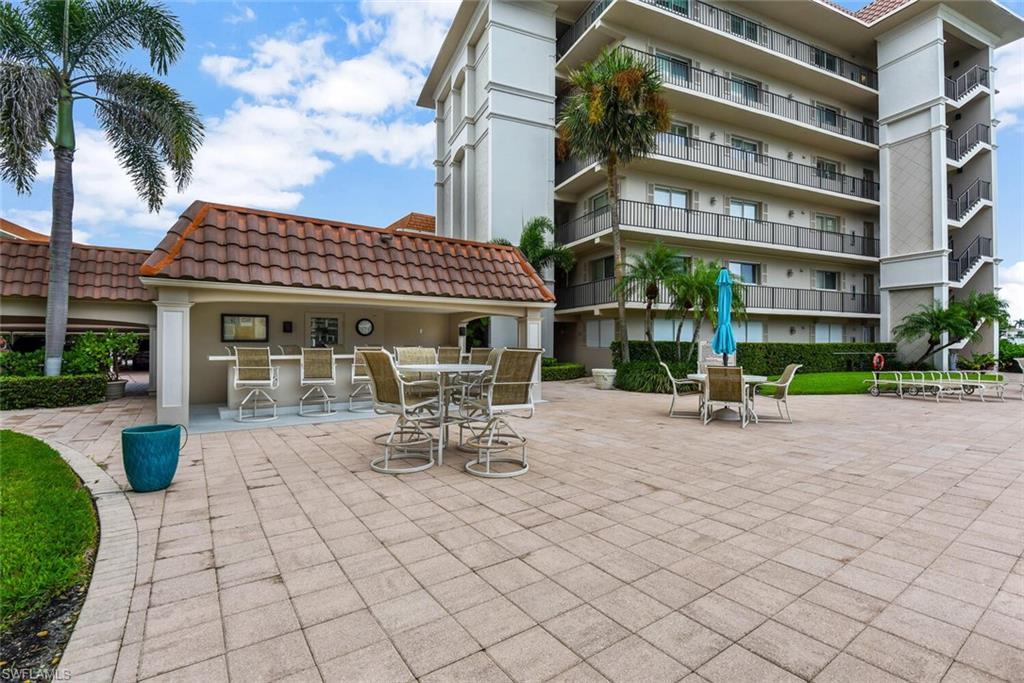222 Harbour DR 403 photo 27