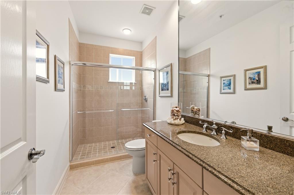 2843 Tiburon BLVD E 7-102 photo 33
