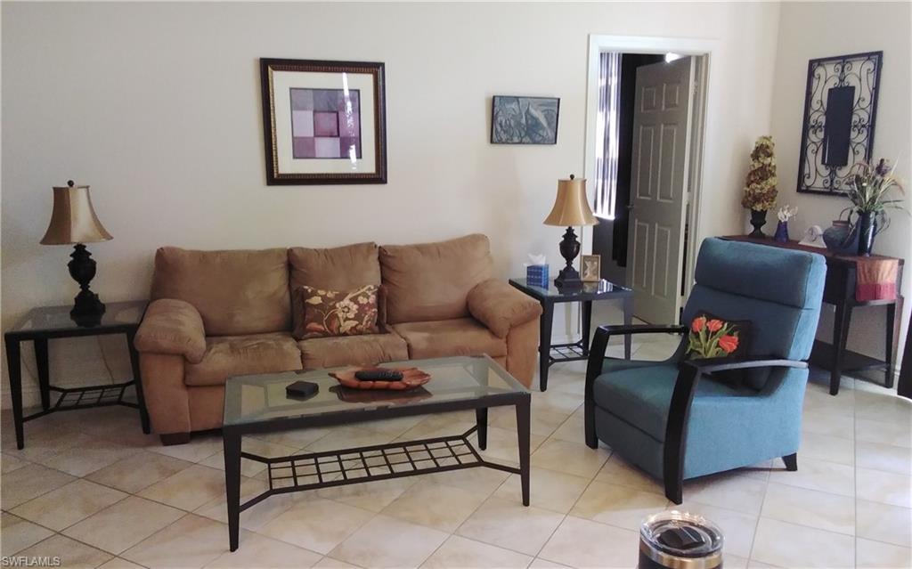 5076 Annunciation CIR 2206 photo 6