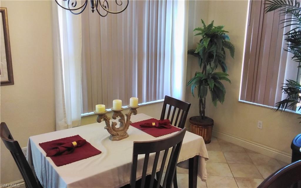 5076 Annunciation CIR 2206 photo 12