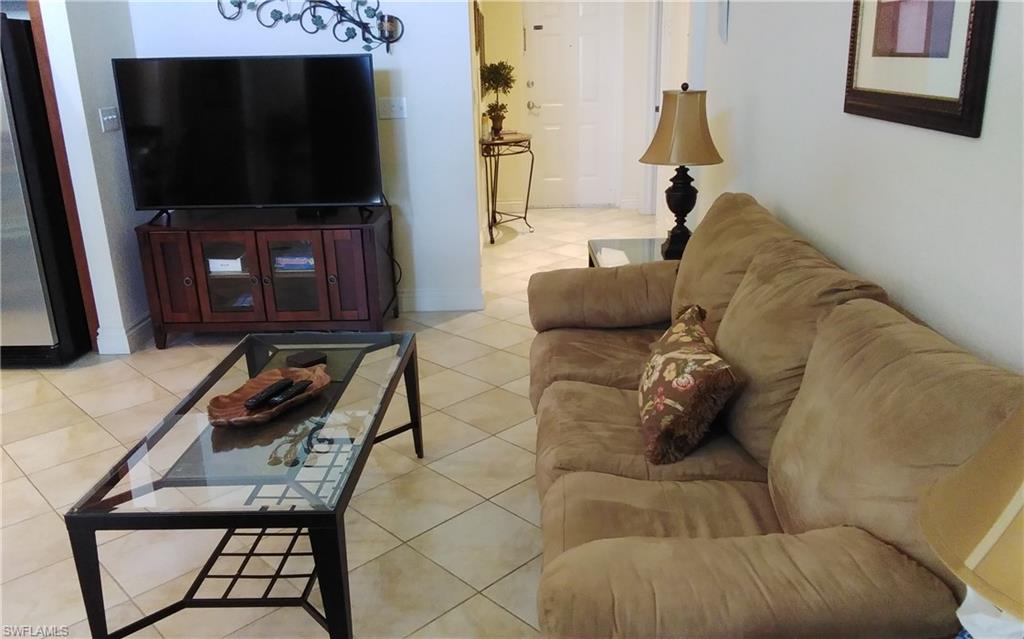 5076 Annunciation CIR 2206 photo 7
