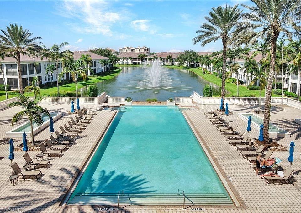 545 Avellino Isles CIR 102 photo 27