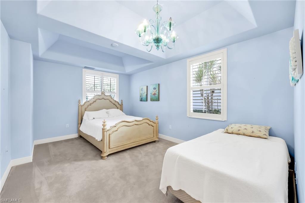 545 Avellino Isles CIR 102 photo 20